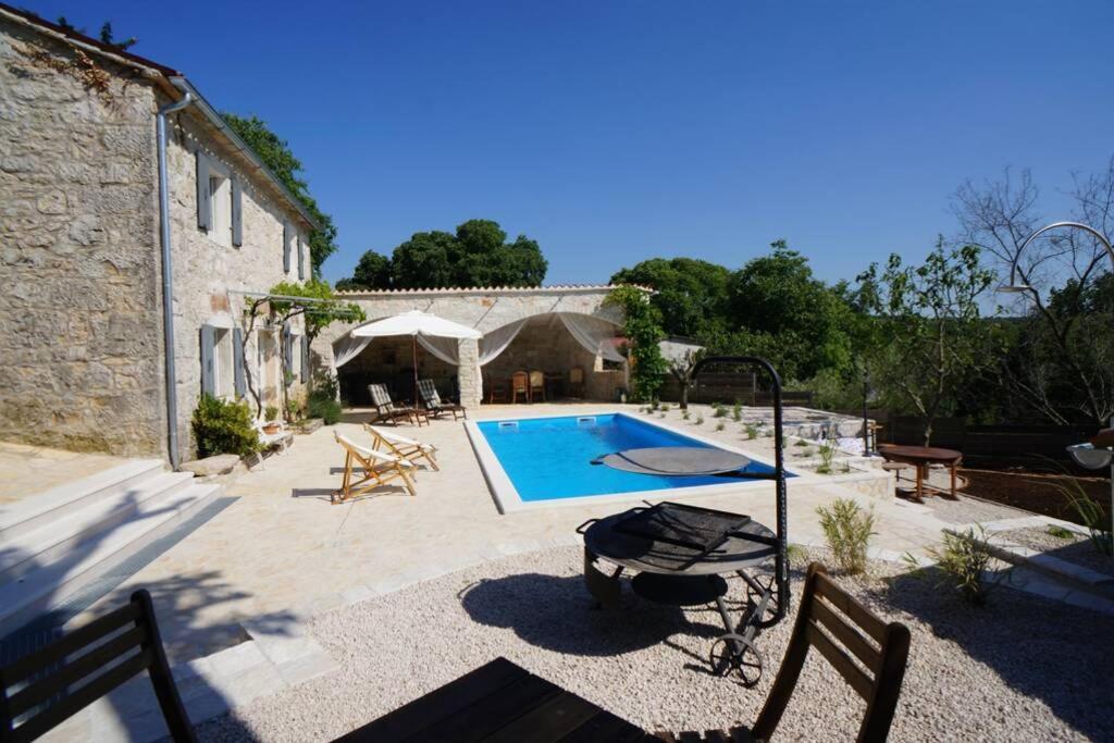 Ferienhaus Villa Alisia, Wunderschoenes Natursteinhaus Bei Porec, Istrien, Kroatien Vranje Selo Exterior photo
